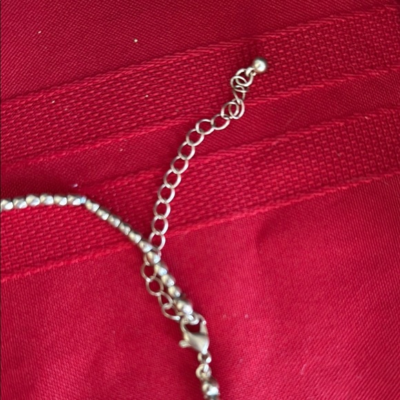 Gold Tone set bead and leaf Drop Necklace and earrings - Picture 5 of 8